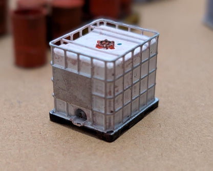 Miniature Intermediate bulk containers for Diromamas HO/OO/1:35/Custom