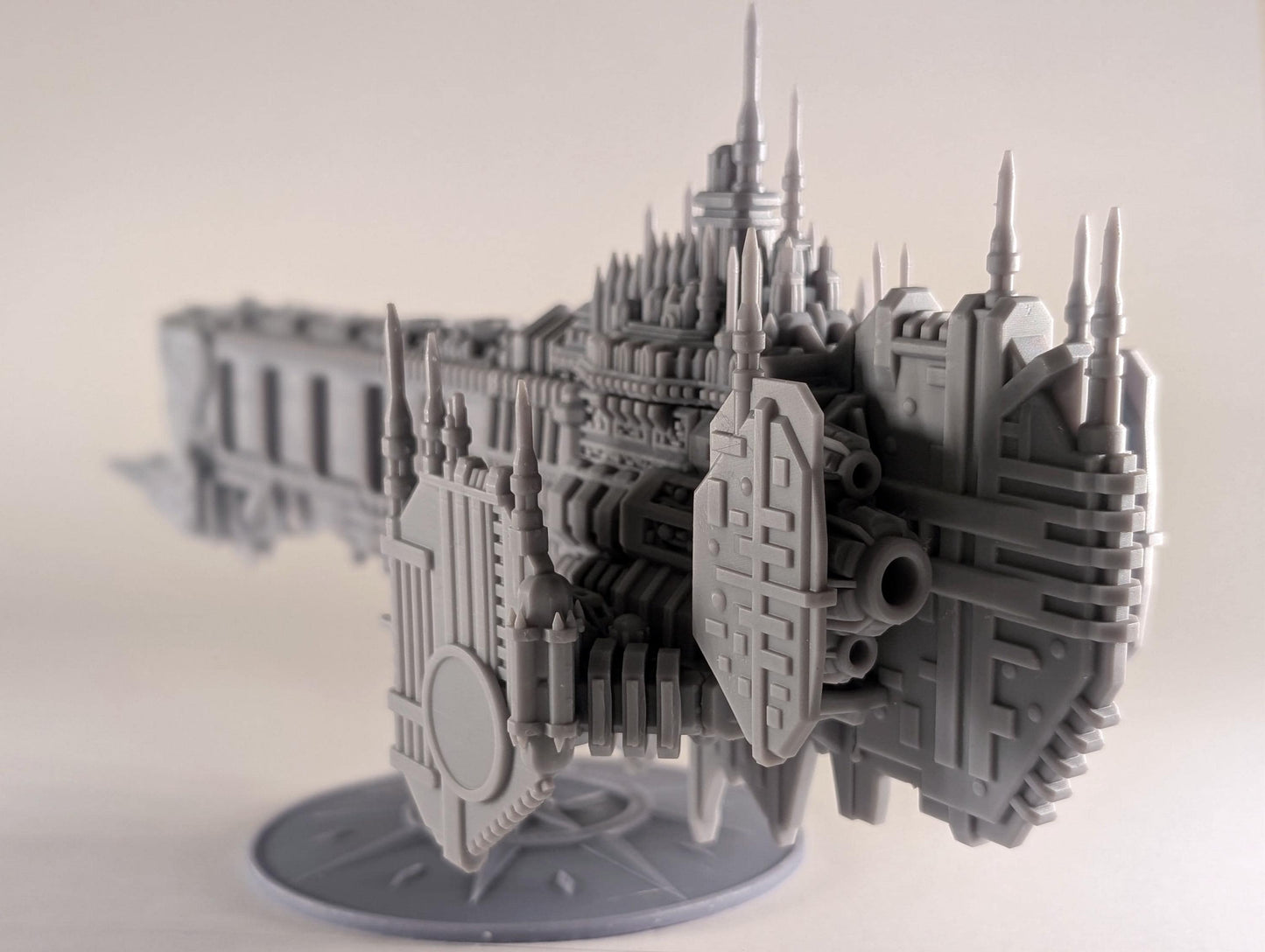 Grimdark Titanic Battleship, Standard Prow